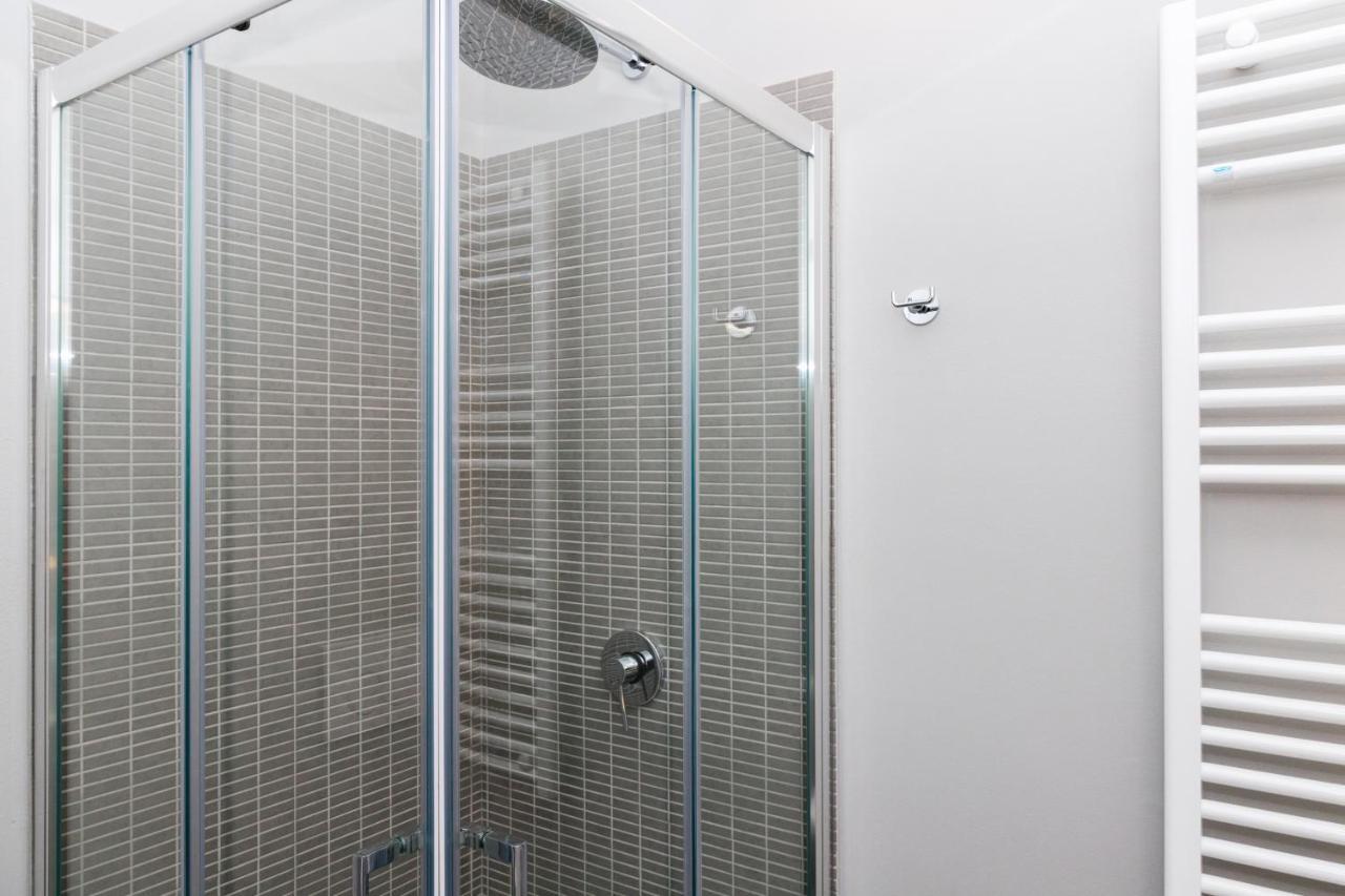 מילאנו Hemeras Boutique Homes - 2 Luxury Apartments In The City Center מראה חיצוני תמונה