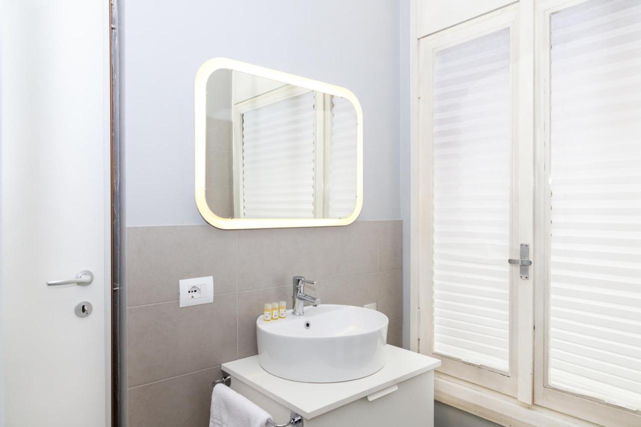 מילאנו Hemeras Boutique Homes - 2 Luxury Apartments In The City Center מראה חיצוני תמונה